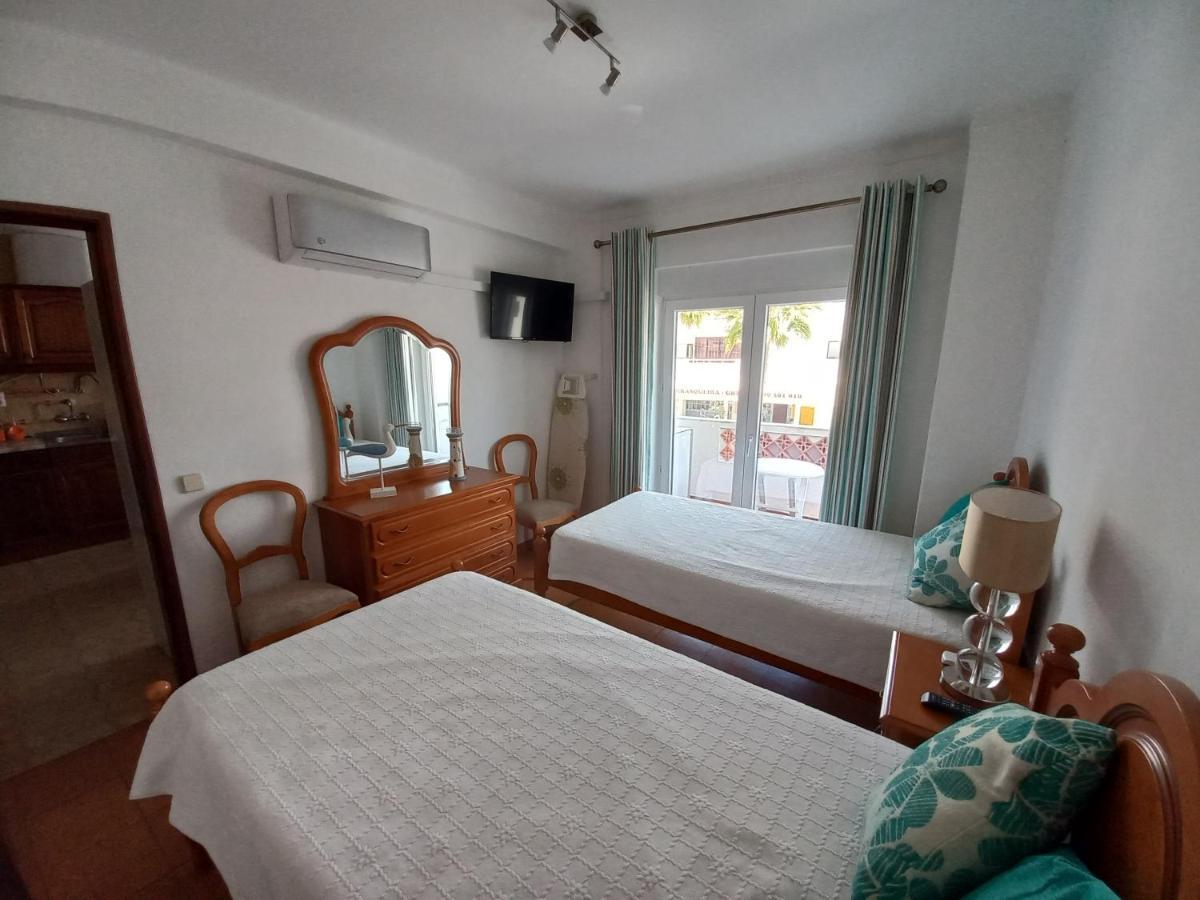 Regueiró Quarteira Beach Apartment Exterior foto